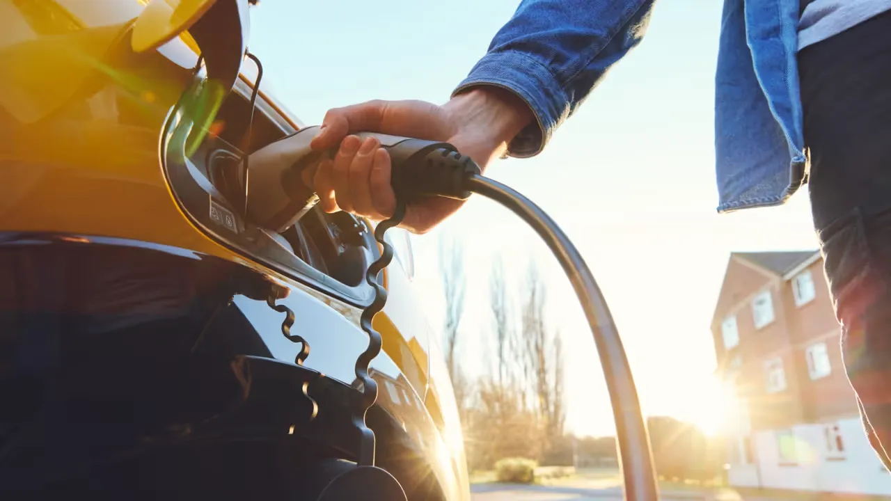 maximera din solenergi med smart batterilagring